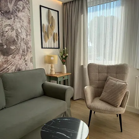 Apartment Miodowy Dom Exspanse 44 Z Balkonem I Parkingiem